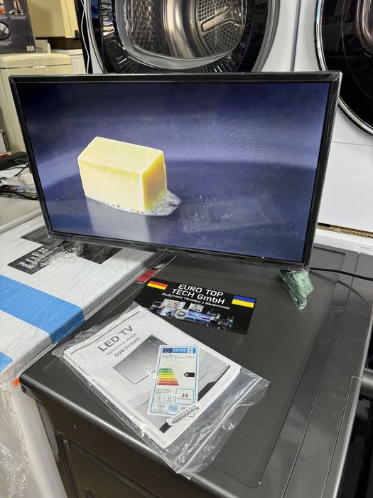 Телевізор 12 вольт smarttech 24-32 безкоштовна доставка!!