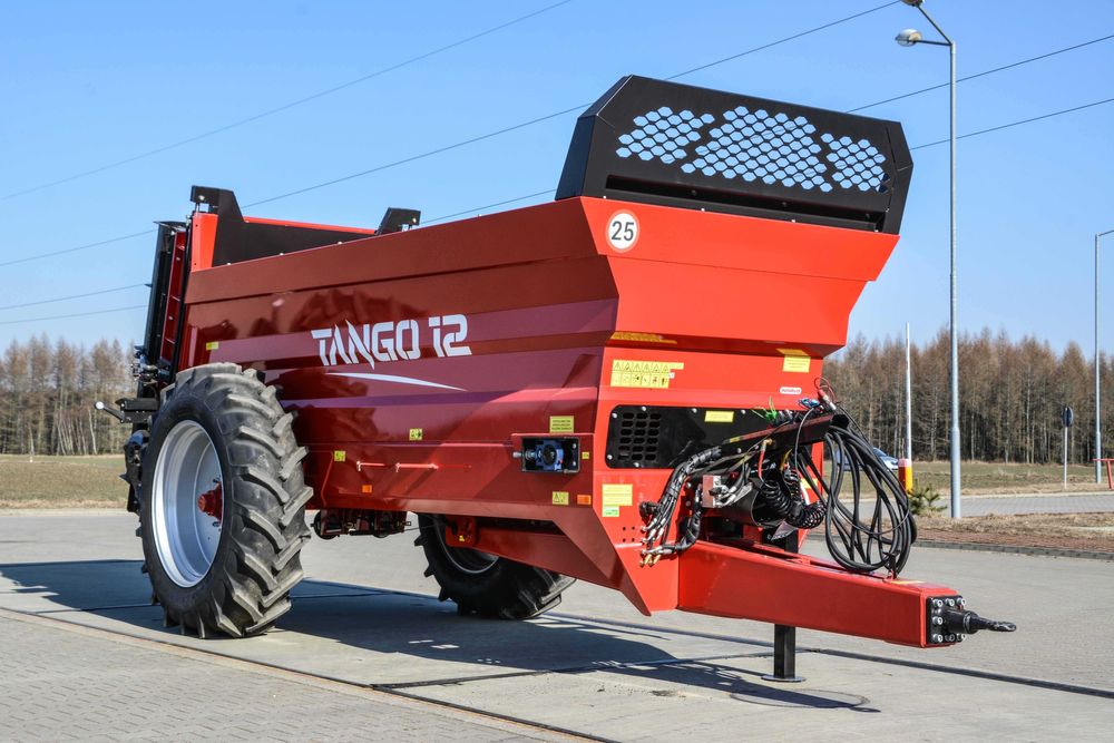 Rozrzutnik obornika METAL-TECH Tango 12 | 8, 10, 12, 14 ton