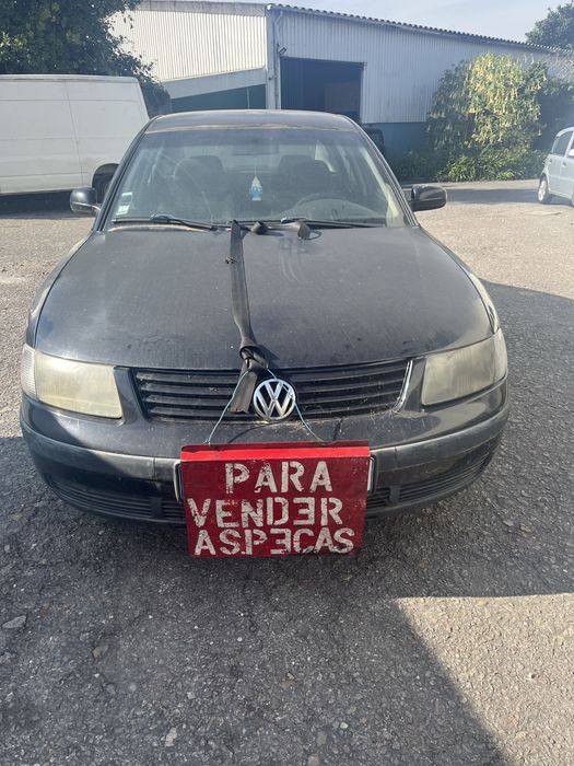 V W Passat 1.9 TDI 110 CV Ano 1999
