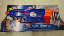 Бластер Нерф Дуал Страйк Nerf Elite Dual-Strike Hasbro