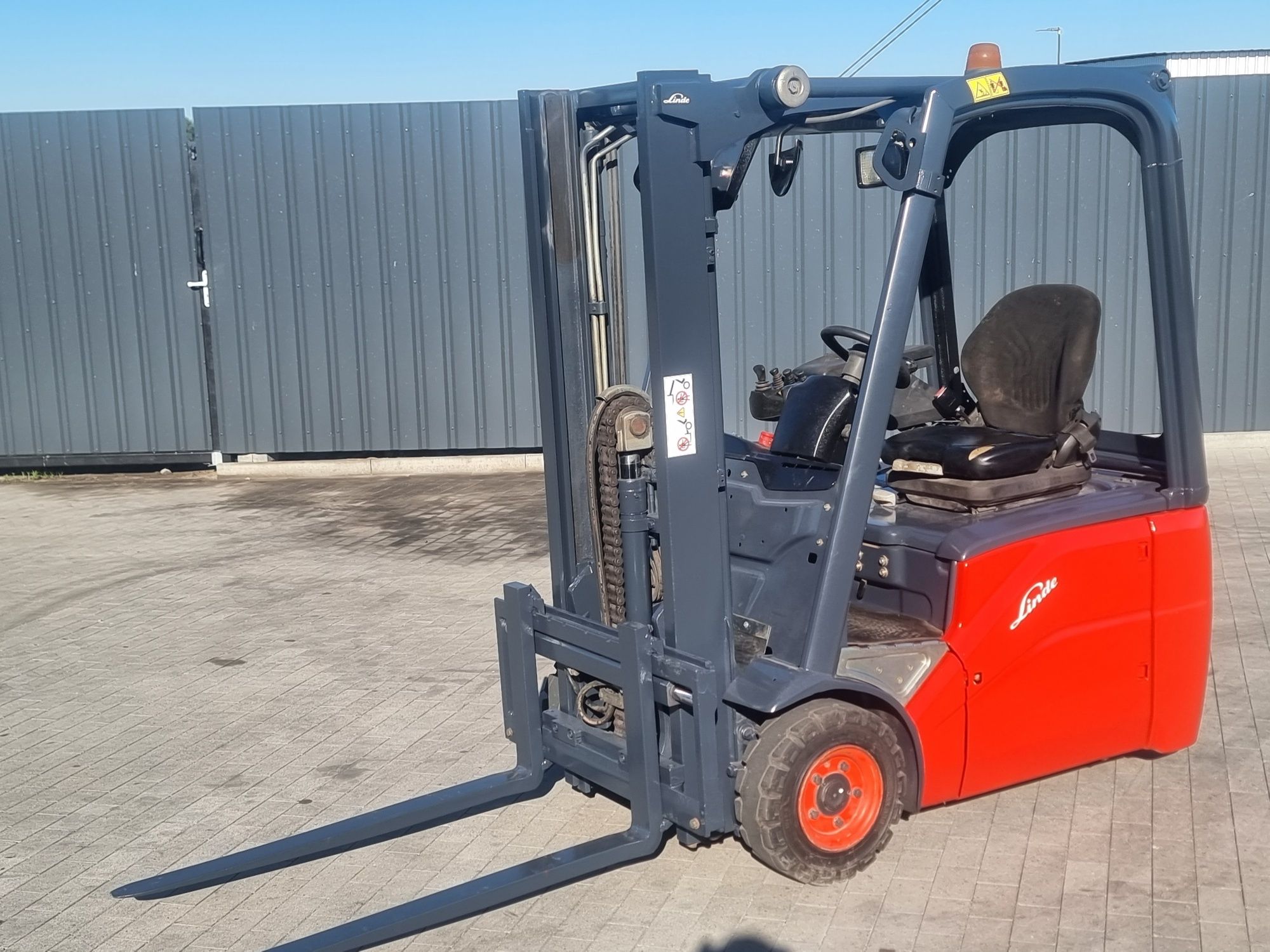 Wózek widłowy Linde E14 Rok 2007 jak nowy