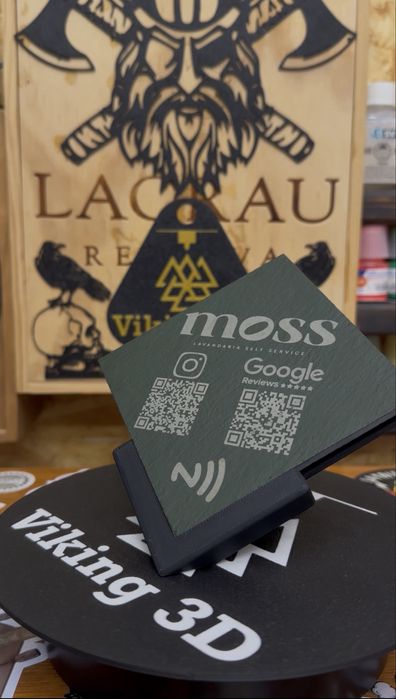 Placa google review e redes sociais com QR e NFC
