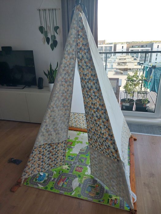Namiot Tipi DIY.