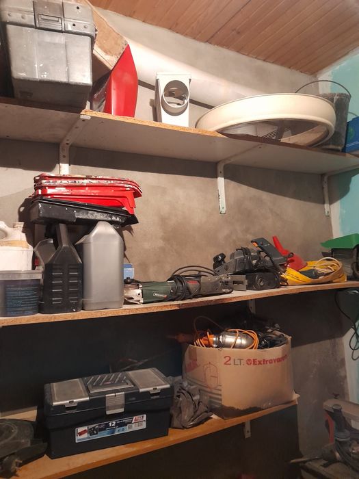 Vários materiais de construção civil