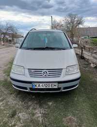 Срочно! Продам Volkswagen Sharan V6 2.8 + торг