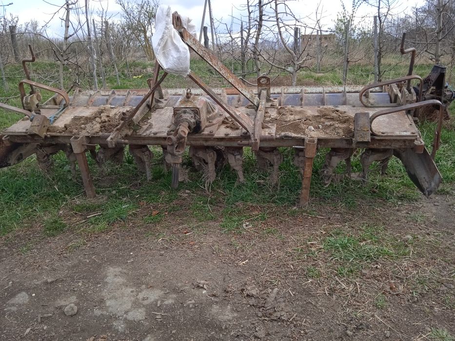 Можливий обмін на мтз з моєю доплатою пропонуйте розгляну різні варіан