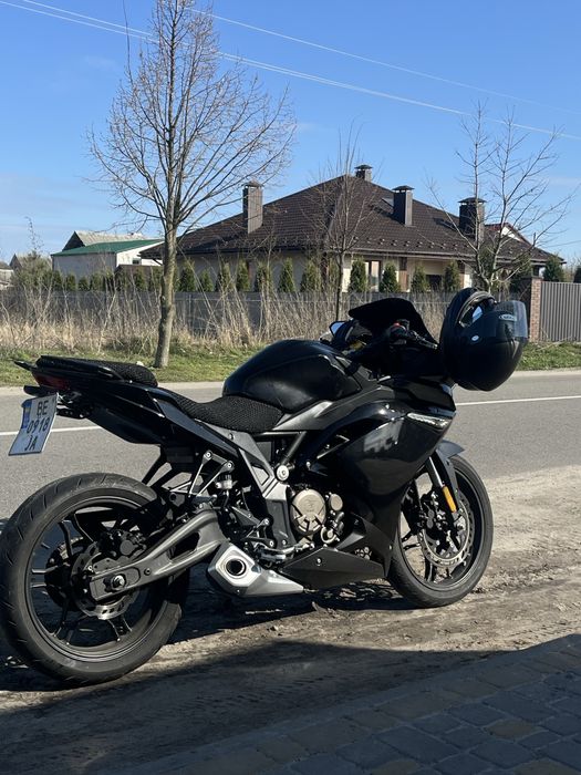Мотоцикол Voge 300rr 2020 року