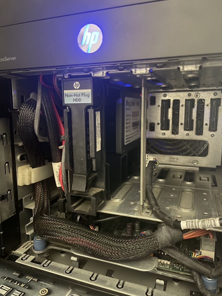 HP Proliant Microserver Gen7 c/ 16Gb, 1Tb SSD + GTX 750Ti + WiFi 6E