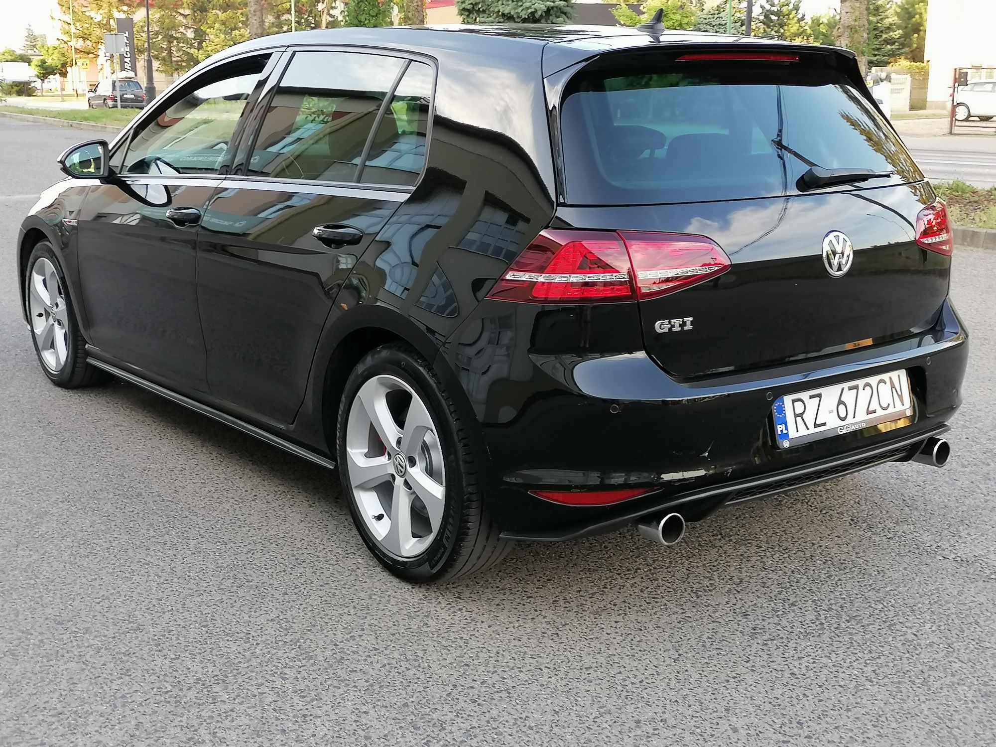 VW Golf VII GTi 2.0 benzyna