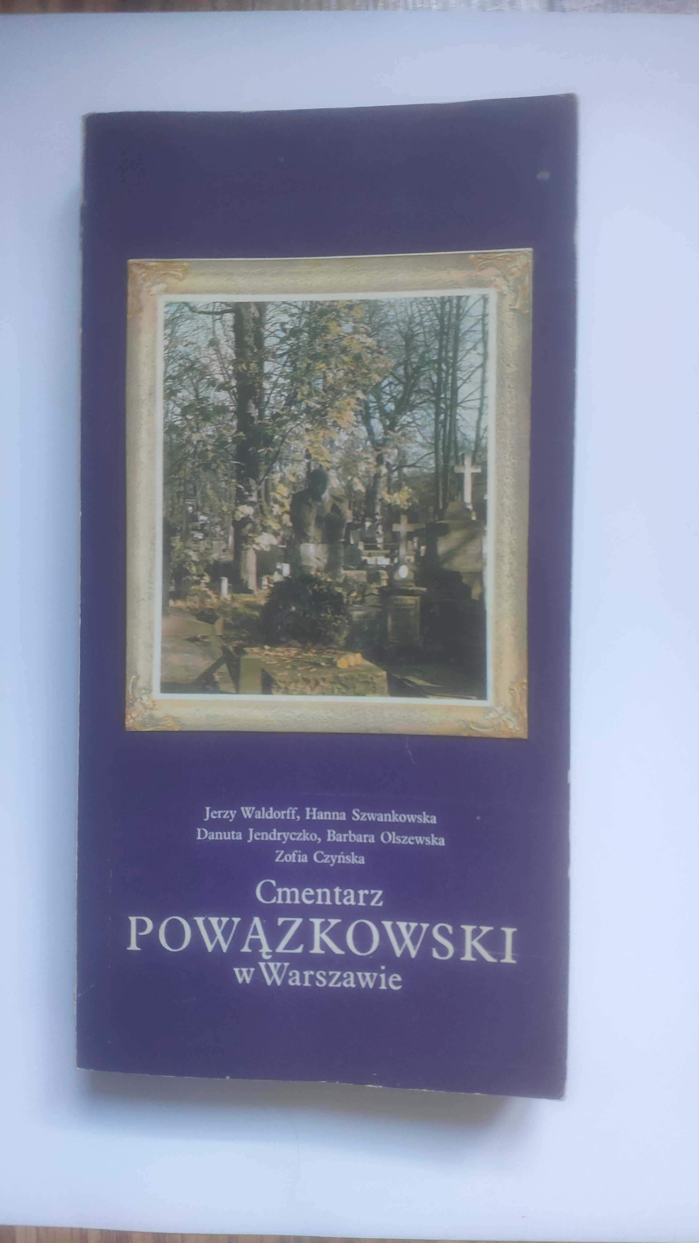 J. Waldorff Cmentarz Powązkowski w Warszawie 1982