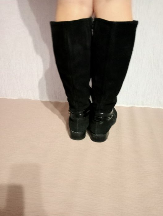 Сапожки з натуральної замші 39 розмір