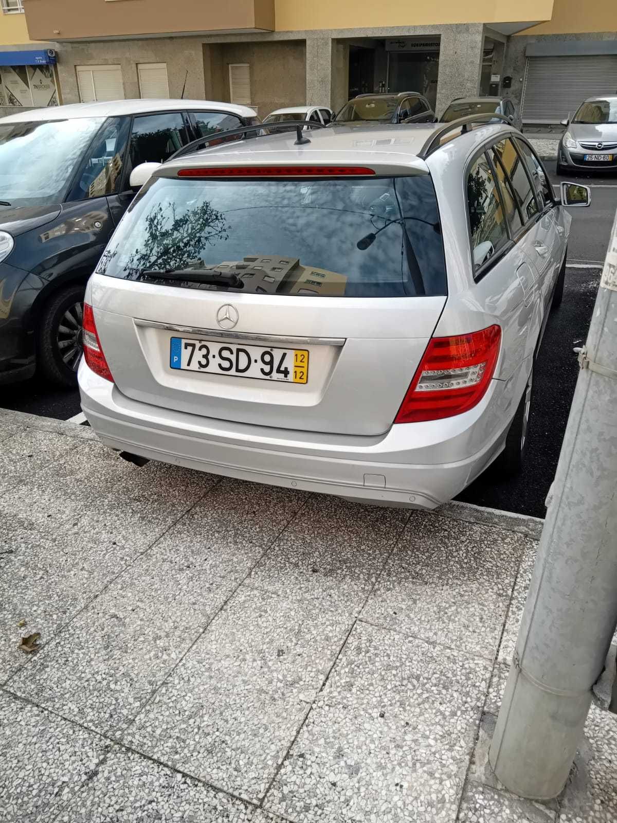 Carrinha Mercedes C200