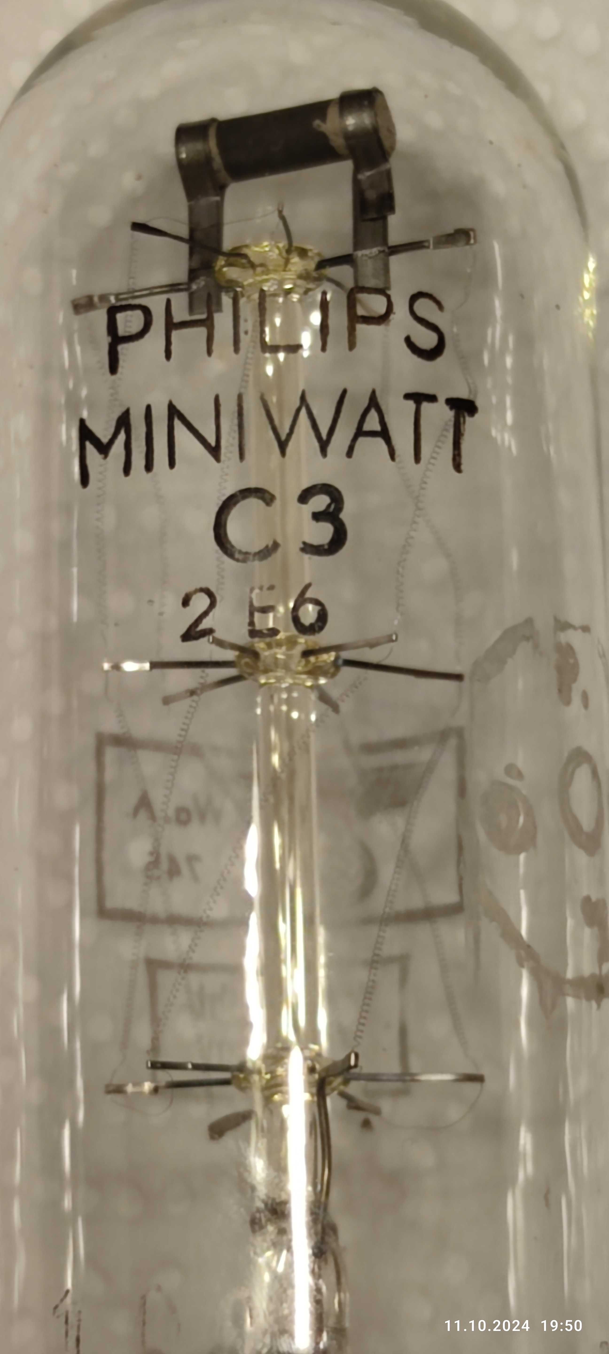 Lampa elektronowa Philips Miniwatt C3 2E6 Wehrmacht Eigentum