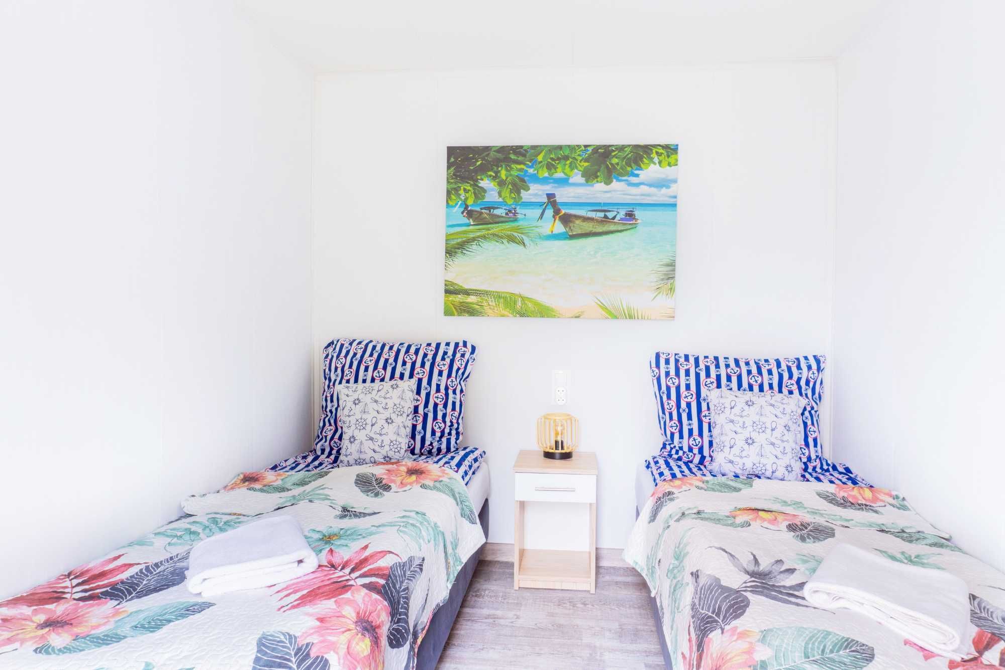 Ostrowo - 6 osobowe, komfortowe domki blisko plaży idealne na Majówkę