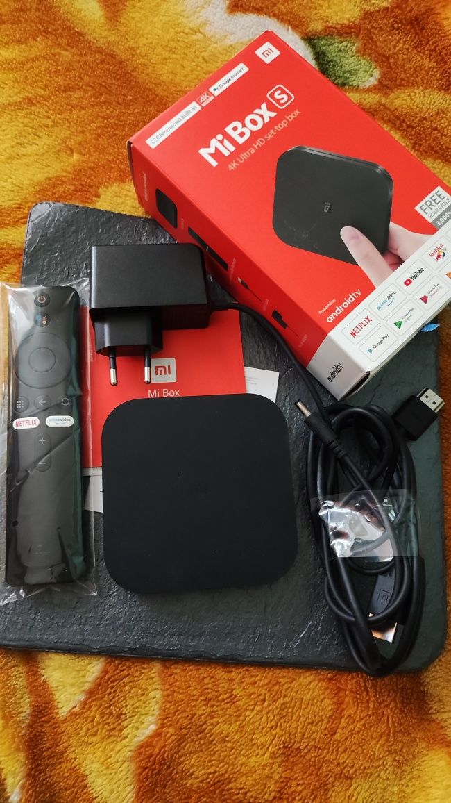 Приставка Xiaomi Mi Box S 4k
