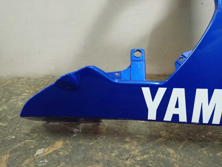 Yamaha YZF 600 R6 RJ03 pług prawy owiewka 99-03 oryginał 03-04