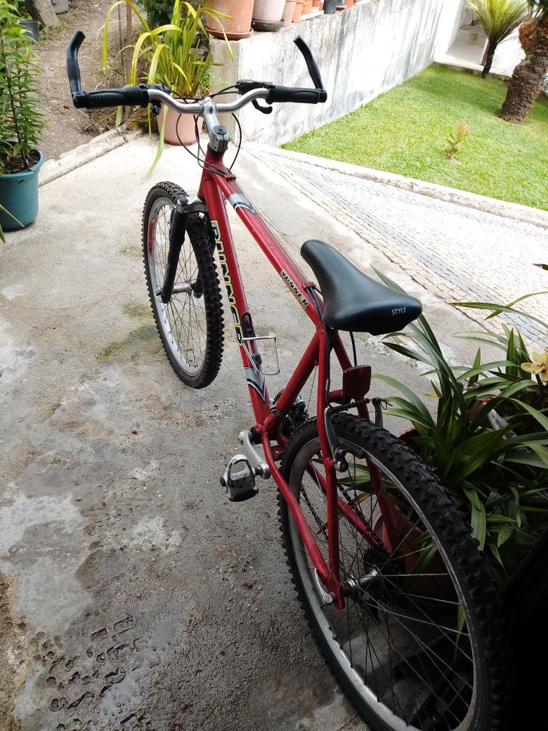 Bicicleta usada em bom estado