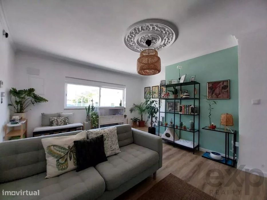 Moradia T3 Renovada com Jardim - Oásis Urbano à Sua Espera! Sobreda, A