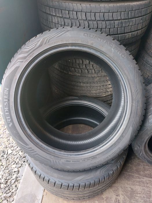 Комплект Різношироких Шин X5. VREDESTEIN QUATRAC PRO, 315/35, 275/40/2
