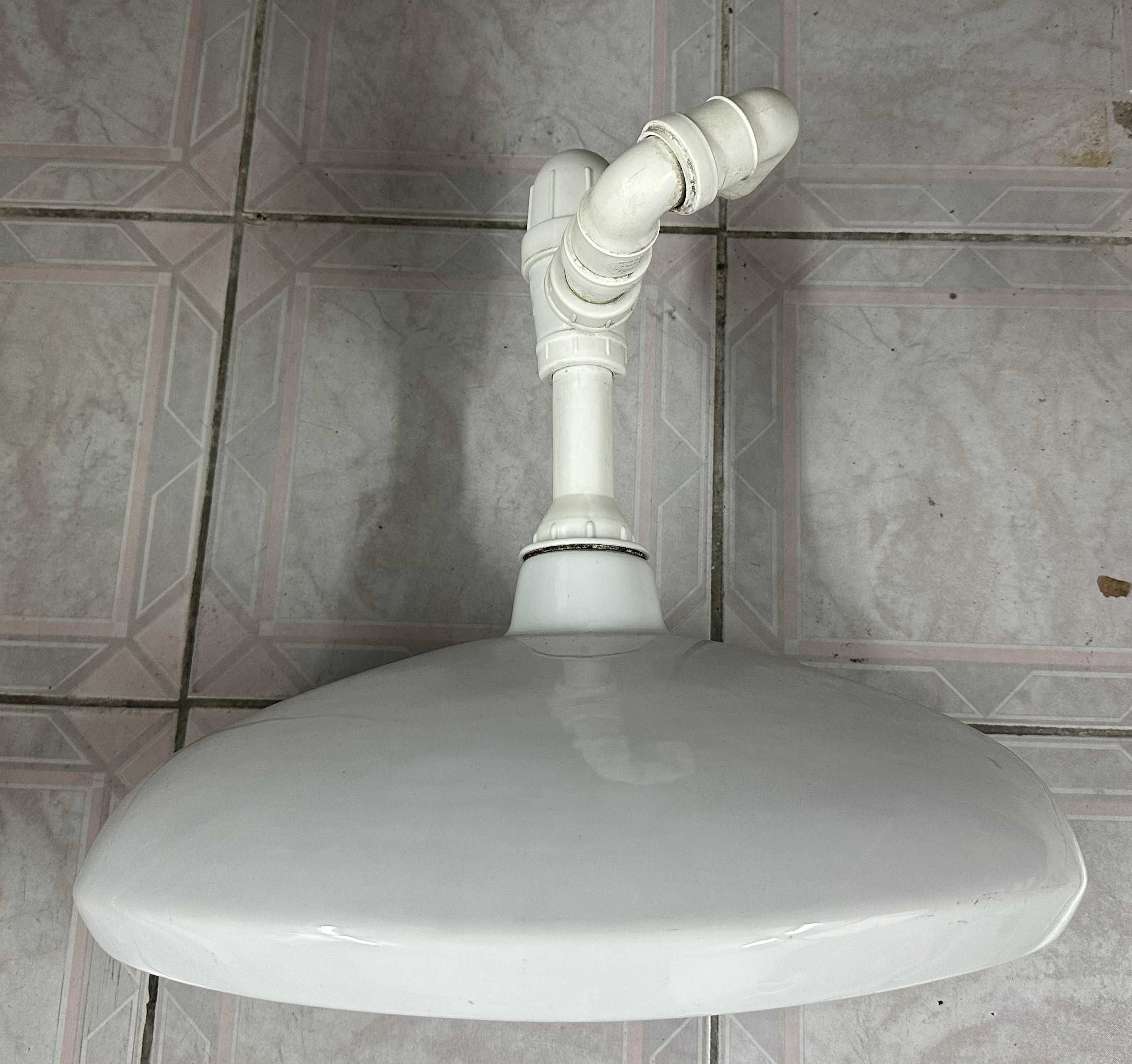 Umywalki ceramiczne