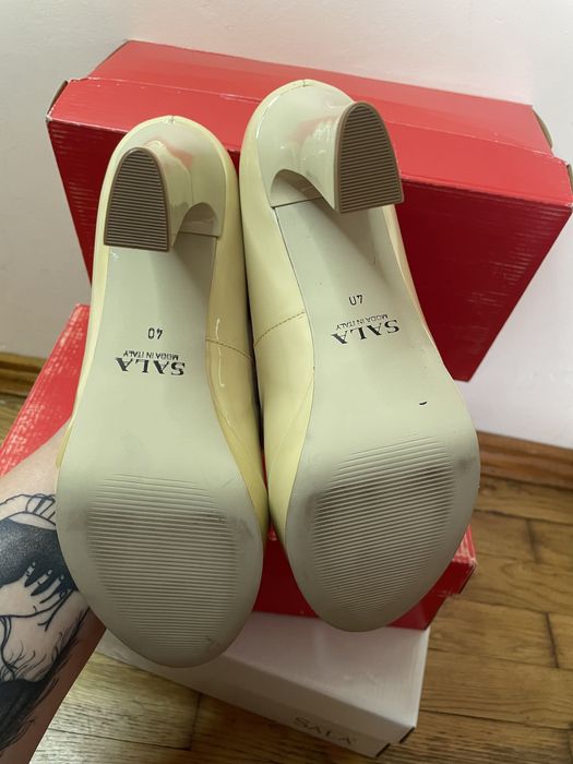 Туфлі на підборах шкіряні мешти