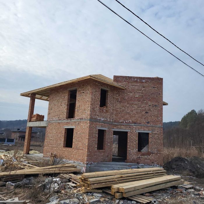 Продаж будинку в смт.Брюховичах