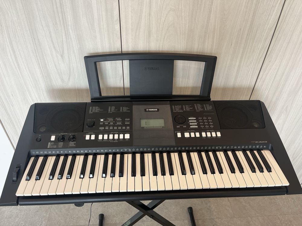 Keyborad yamaha PSR-E423 + stojak