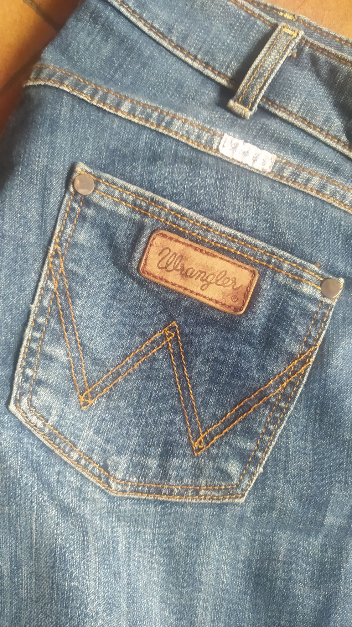 Sprzedam 12 par damskich  jak Nowe spodnie jeans i materiał.r.38/40