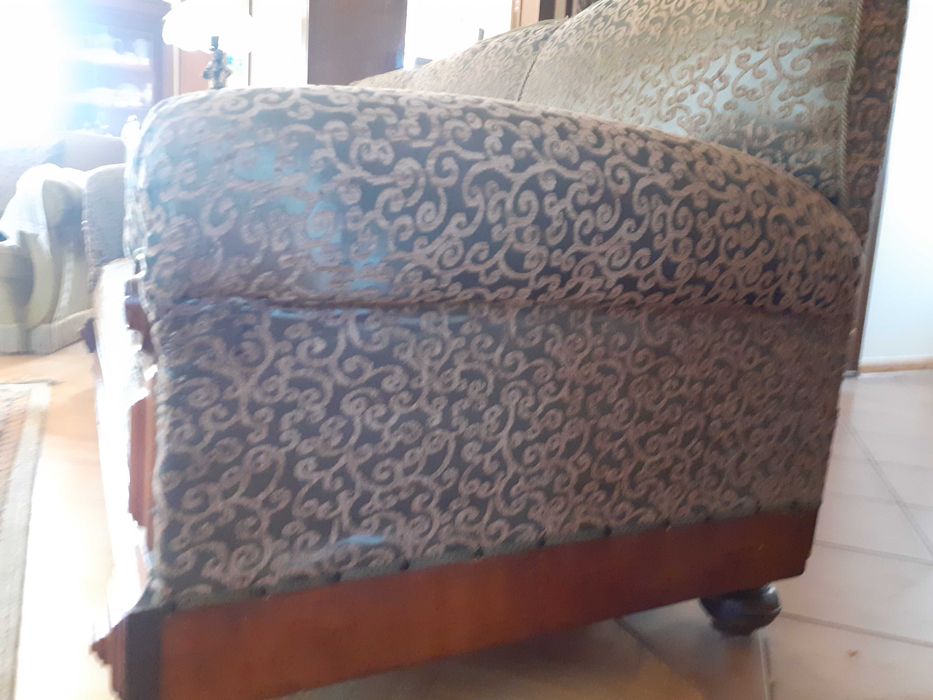 ładna kanapa antyk
