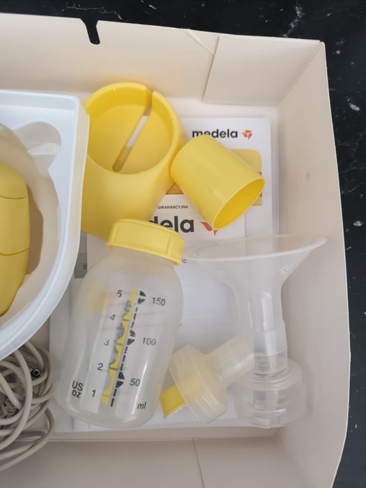 Laktator elektryczny medela mini electric odciągacz pokarmu na prąd