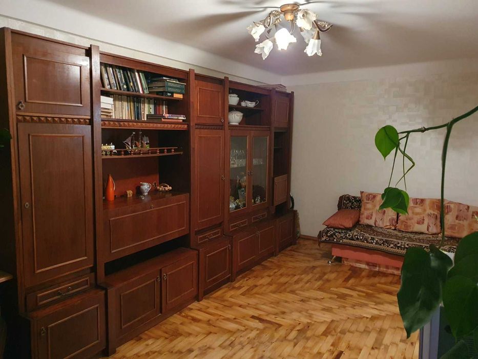 Продам 2-комнатную квартиру в Космическом районе на 6 этаже 18000 $