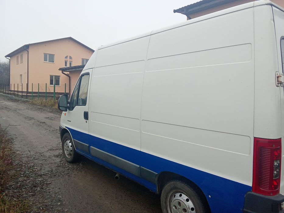 Бус таксі. Вантажоперевезення.