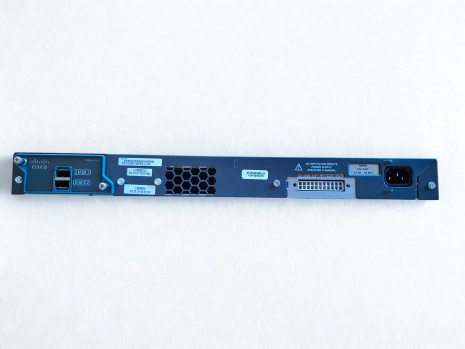 Cisco WS-C2960S-48FPS-L | 48x GbE com PoE+ 740W e 4x SFP