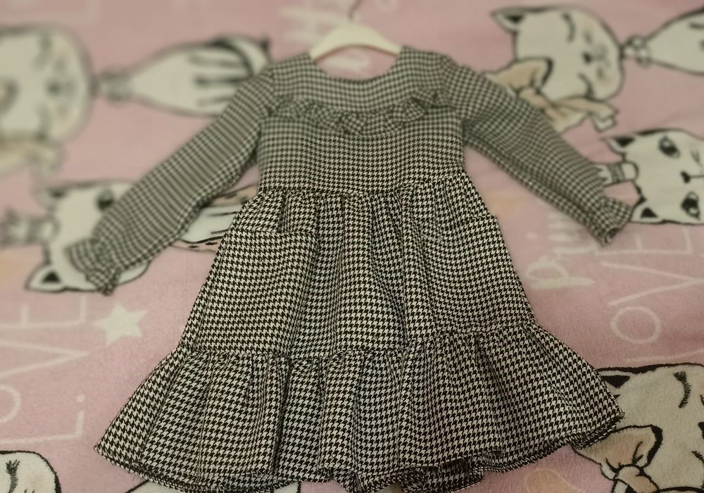 Продам гарну сукню