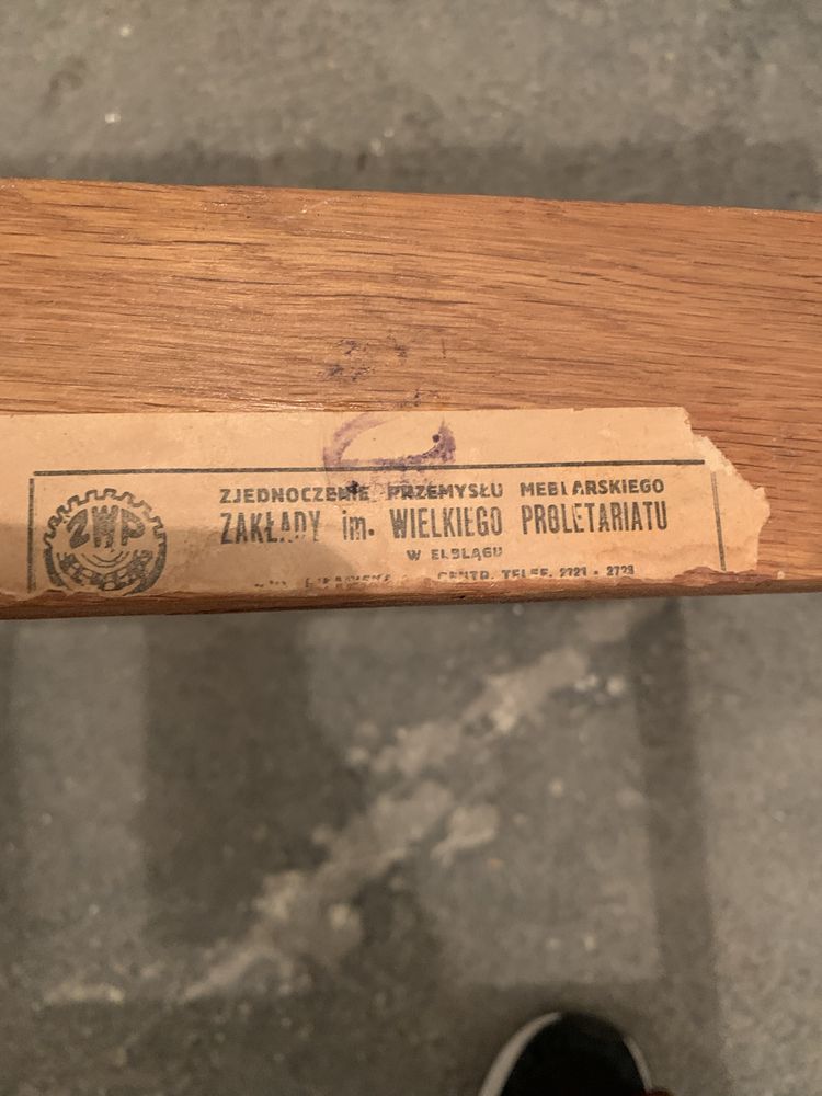 Krzesla model 296 Rajmund Hałas