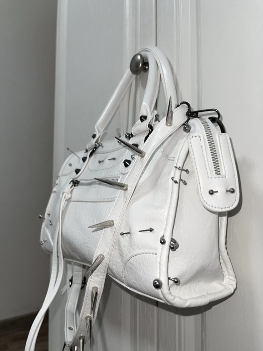 Сумка opium punk, кастомная сумка, сумка с пирсингом, city bag type
