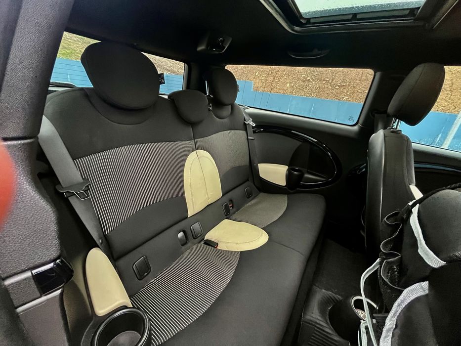 MINI Clubman Cooper D 110 cv - Kit JCW (Estético) | Teto Panorâmico