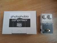 Servus Photophobia Compressor