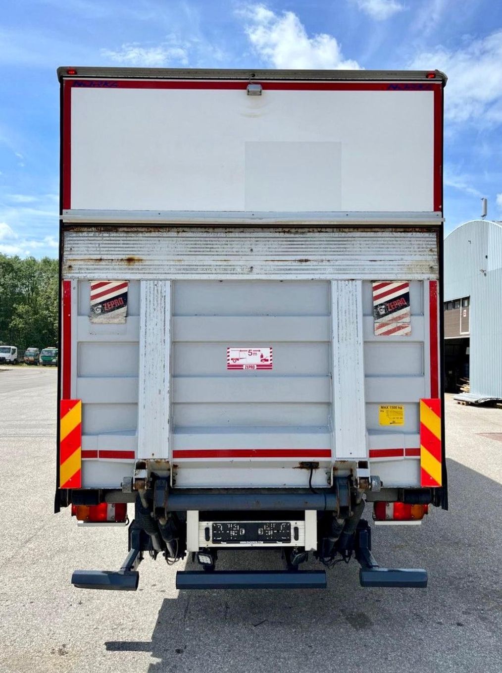 MAN TGM 12.250 / TGL / IZOTERMA / WINDA / 18 EUROPALET / SYPIALKA / AUTOMAT / 2018 ROK