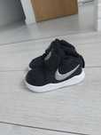 Buty adidasy nike 23.5 wysokie czarne Wkładka 14.4 cm ręcznie  team hu
