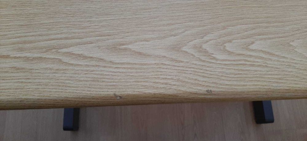 Mesa de canto em madeira