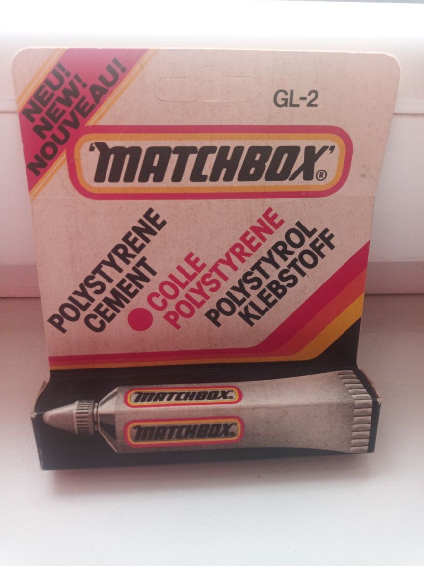 Klej Matchbox 1981 Vintage Zamknięty Stan sklepowy Unikat
