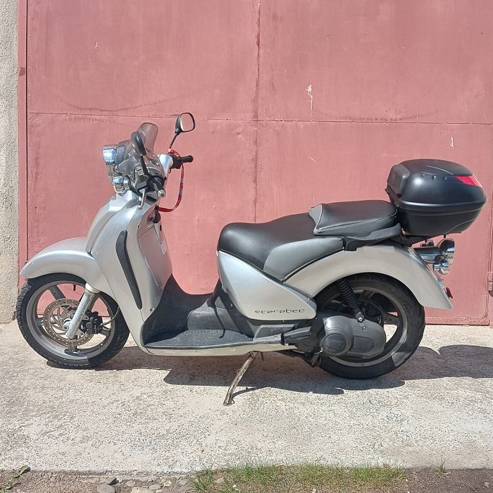 Апрілія скарабео 125