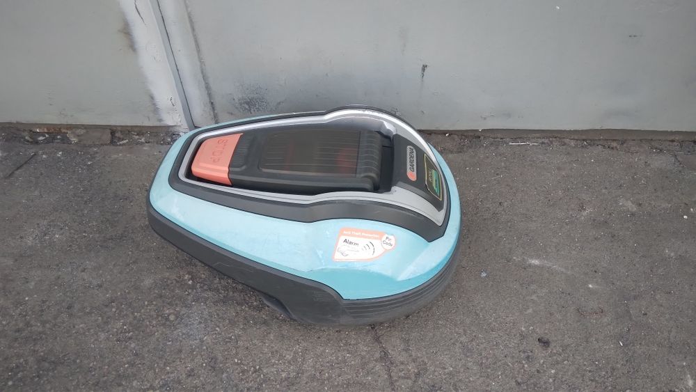 Robot koszący Gardena R70LI kosiarka samojezdna Gardena Husqvarn