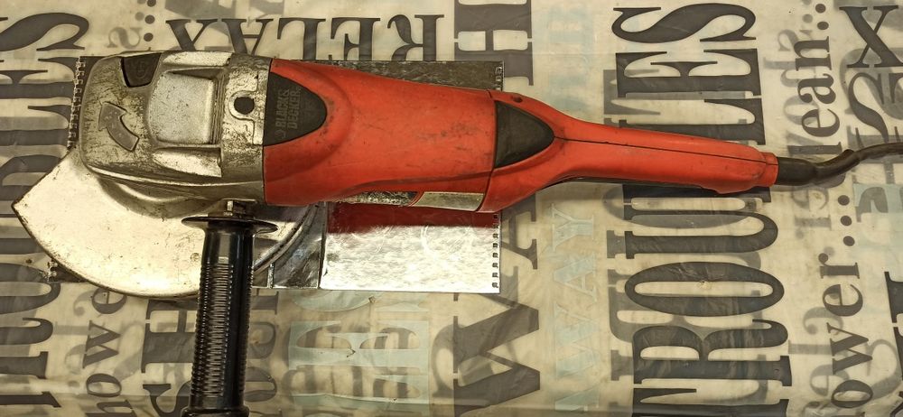 Болгарка , шлифмашинка, Black&Decker England