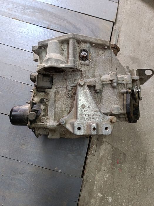 АКПП DSG 7-ступка  DQ 200