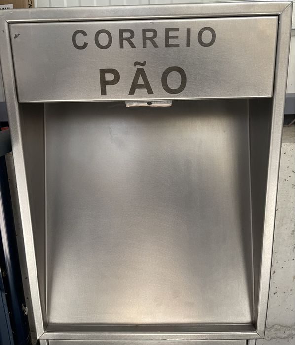 Caixa correio/pão em inox