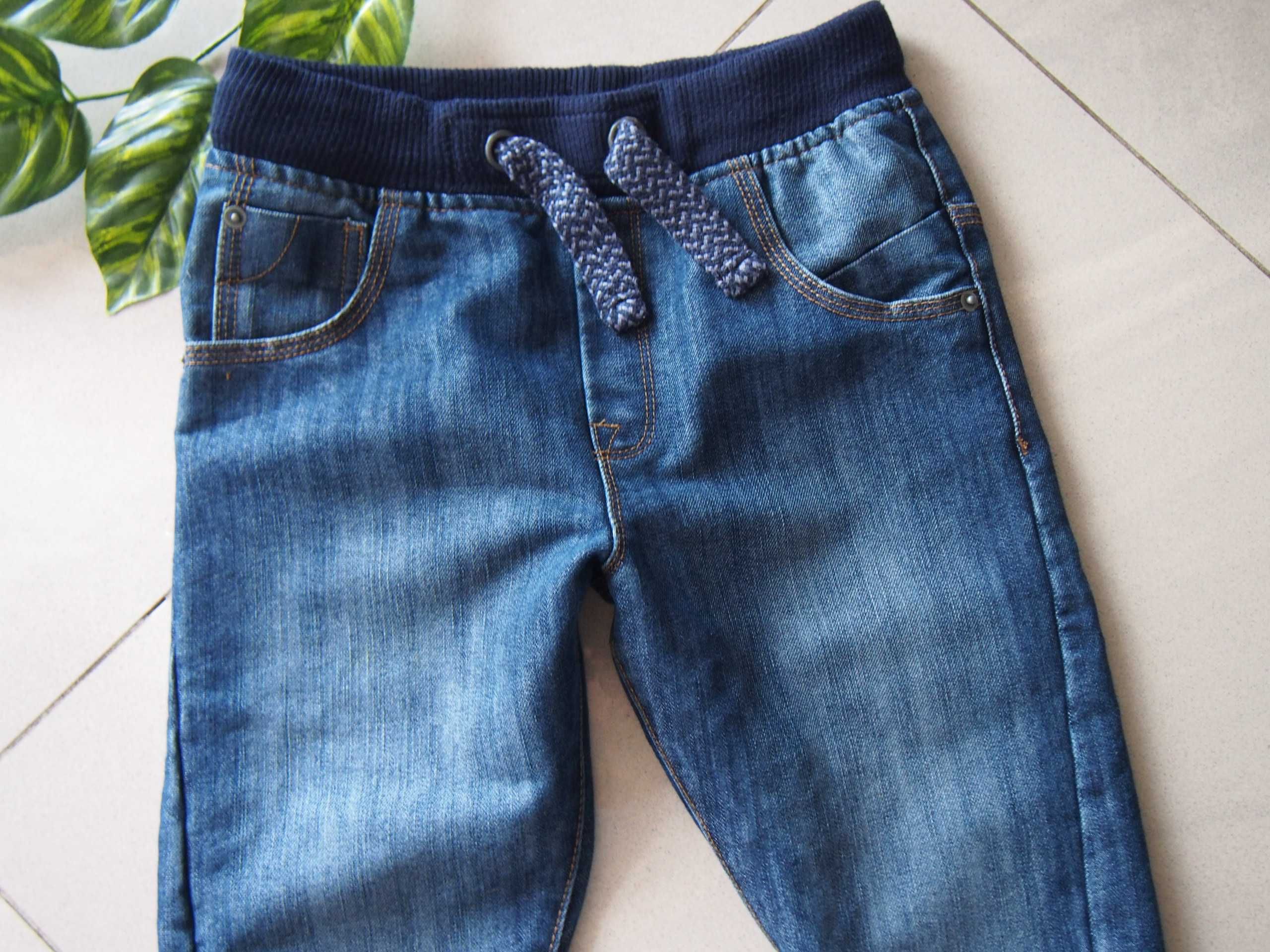 Spodnie jeans jeansowe 140 cm (9-10l ) F&F