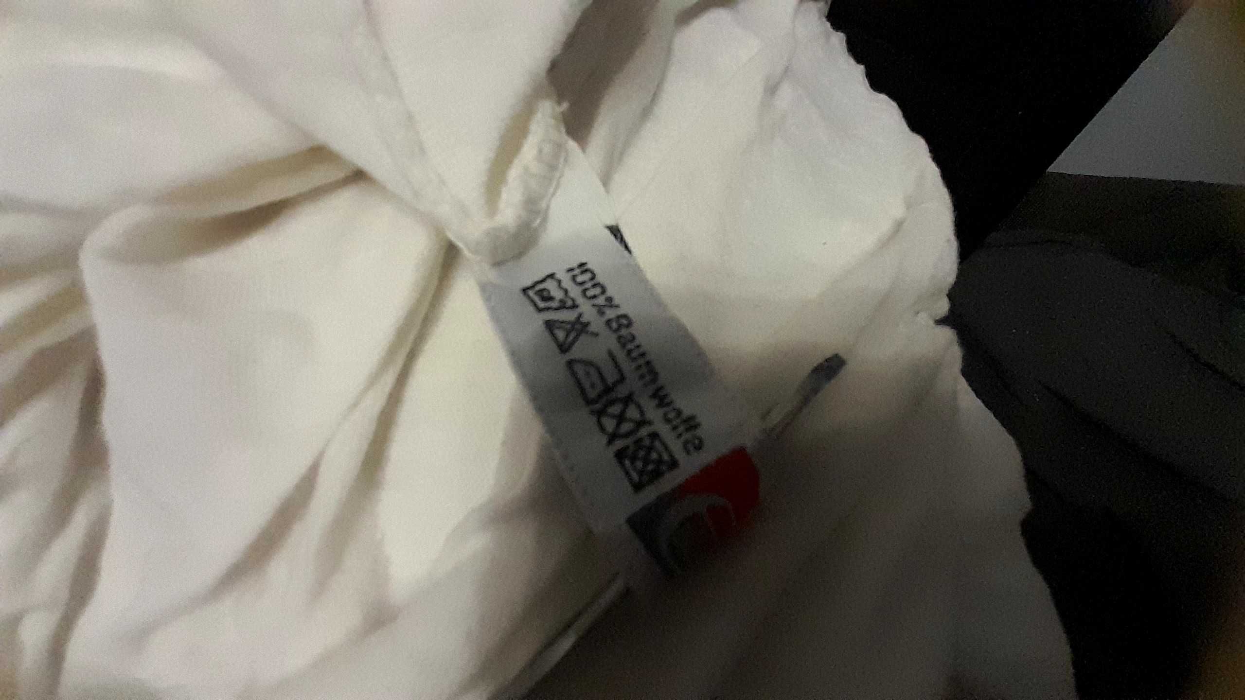 Bawełniane prześcieradło na gumce r 140 x 160 niemieckie jak nowe