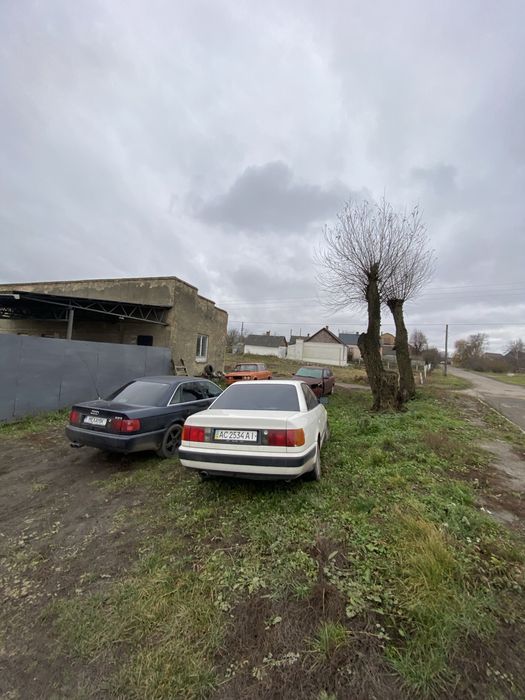 Продам ауди 100 с4